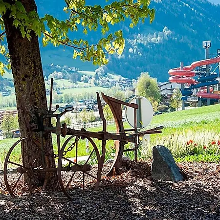 Hotell In Near Slopes 4*